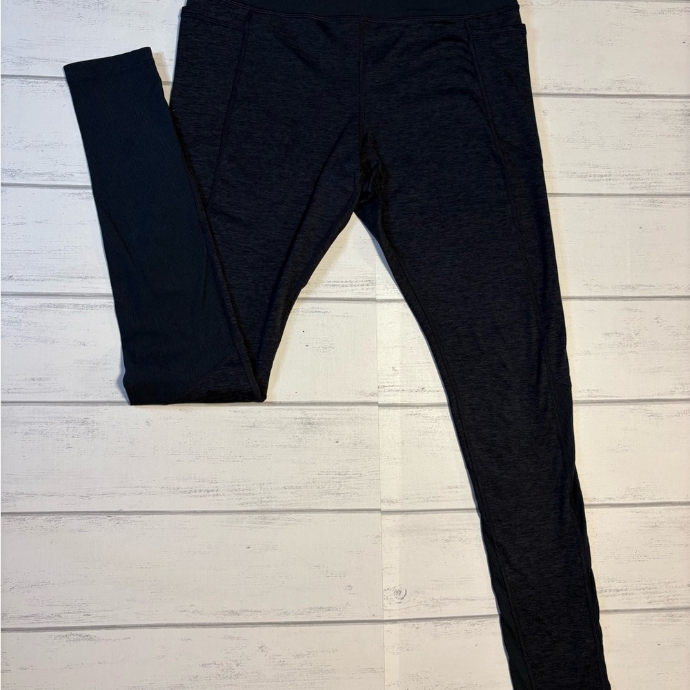 Athleta Exhale Heel Tight Leggings Black Stirrup Yoga Pants Women’s Size L